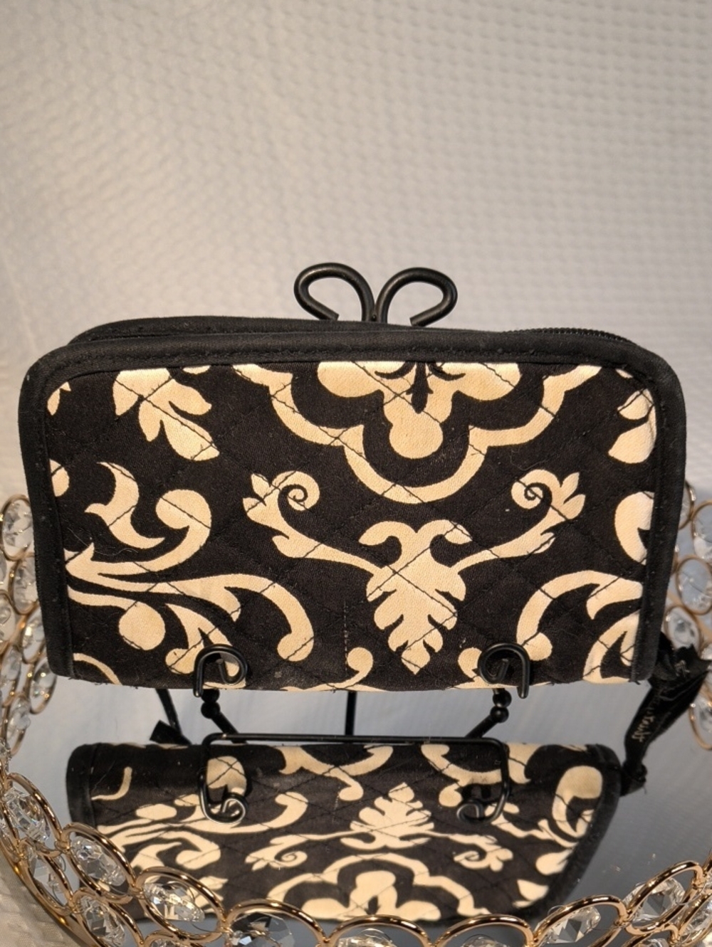 Thirty One Black and Cream Patterned Women's Clutch Wallet